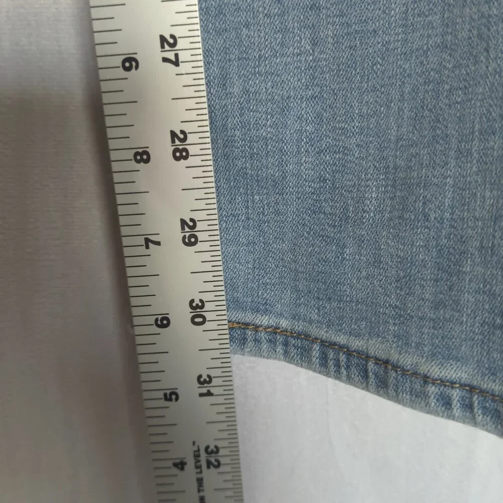 Levi's 724 High Rise Straight Jeans Size 31 - Medium Indigo - Picture 9 of 9